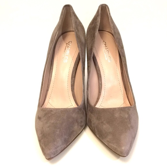 Charles David Suede Pointed-Toe Pump, Taupe Sz 10 - Picture 2 of 8